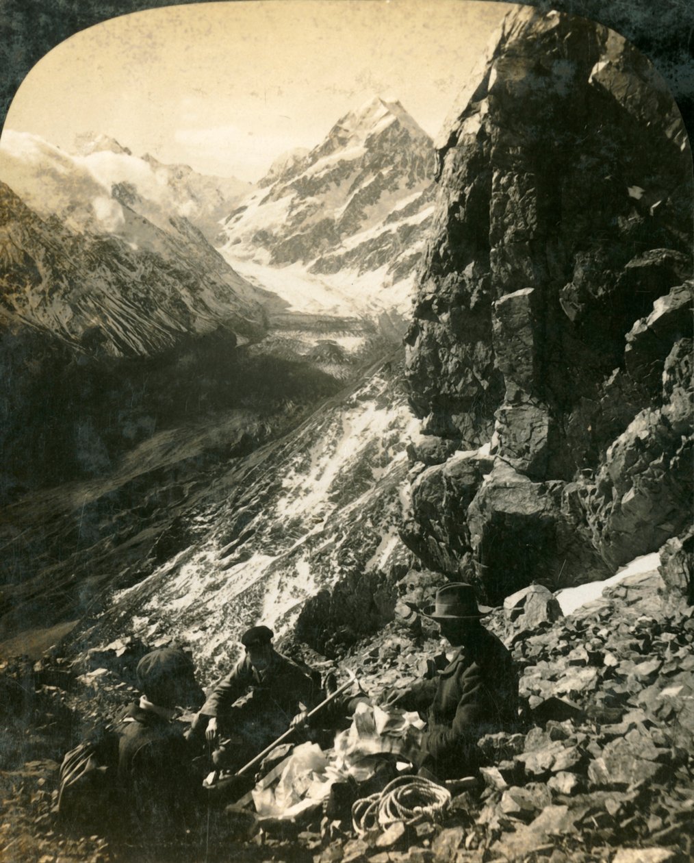 Mount Cook og Hooker Glacier og Valley, New Zealand, c1909. af George Rose