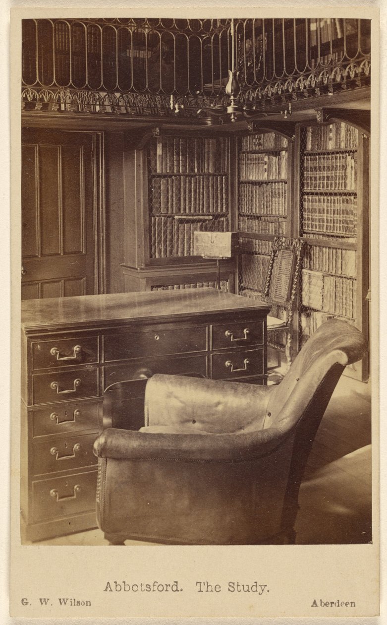 Abbotsford. Arbejdsværelset. af George Washington Wilson