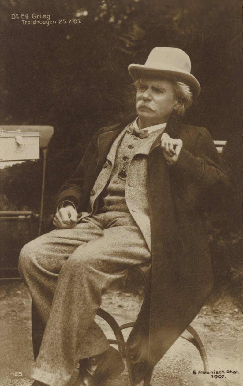 Edvard Grieg på Troldhaugen den 25. juli 1907 (s/h-foto) af German Photographer