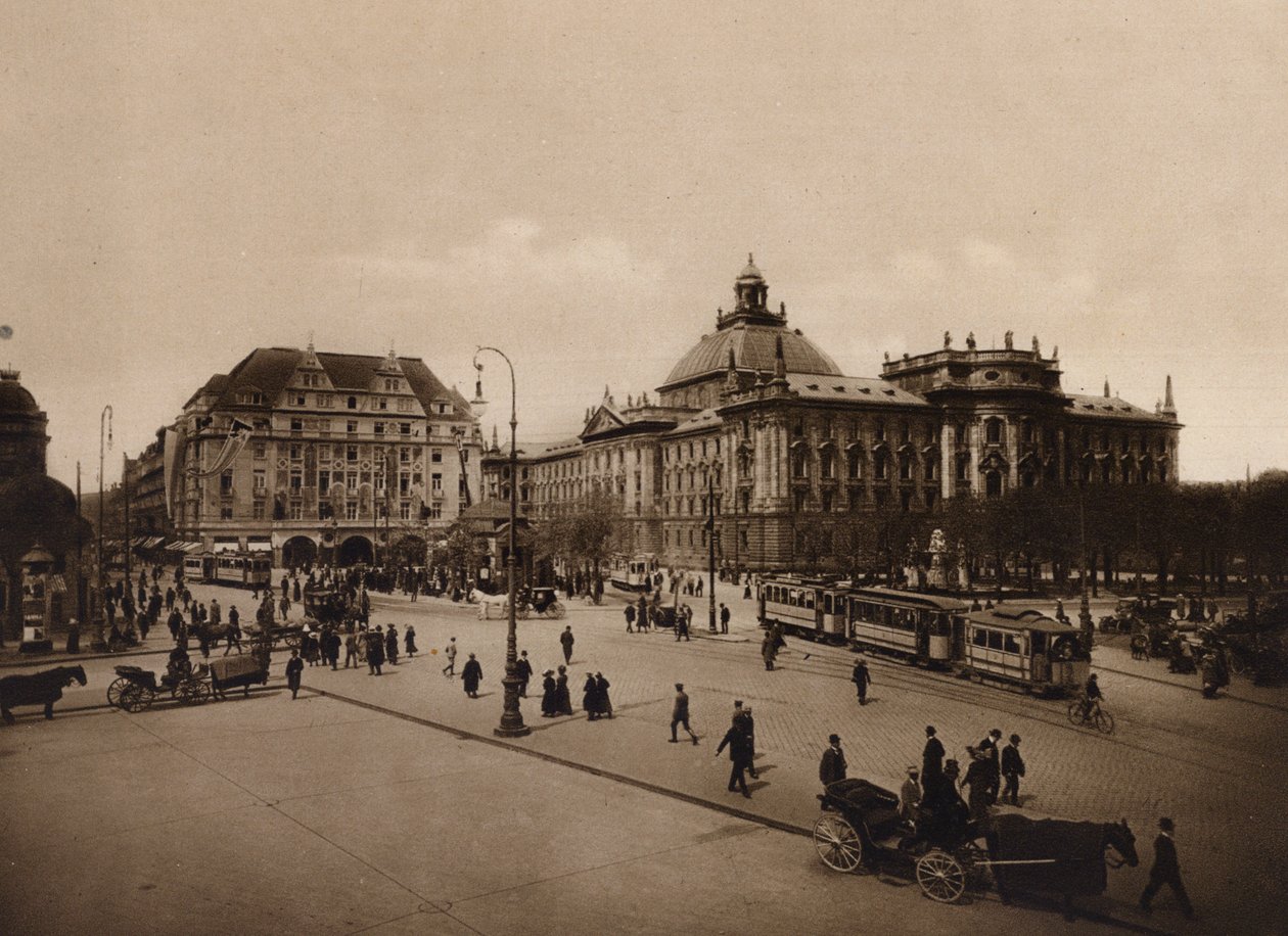 Munchen / München: Justitspaladset (s/h-foto) af German Photographer