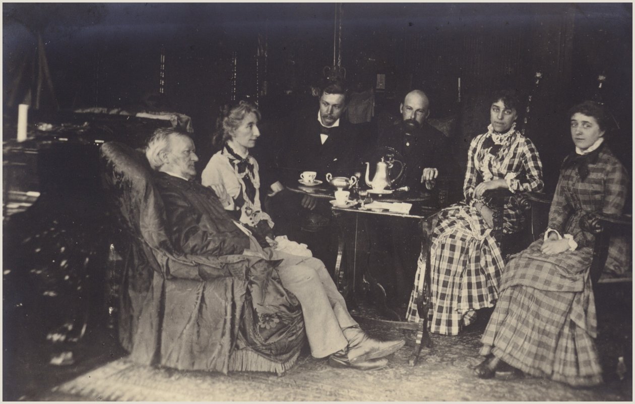 Portræt af Richard Wagner med venner og familie (s/h-foto) af German Photographer