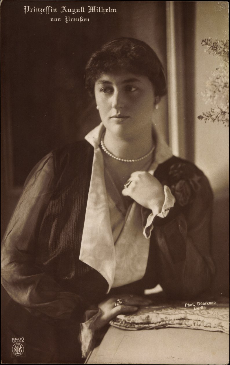 Prinsesse August William af Preussen, NPG 5522 af German Photographer