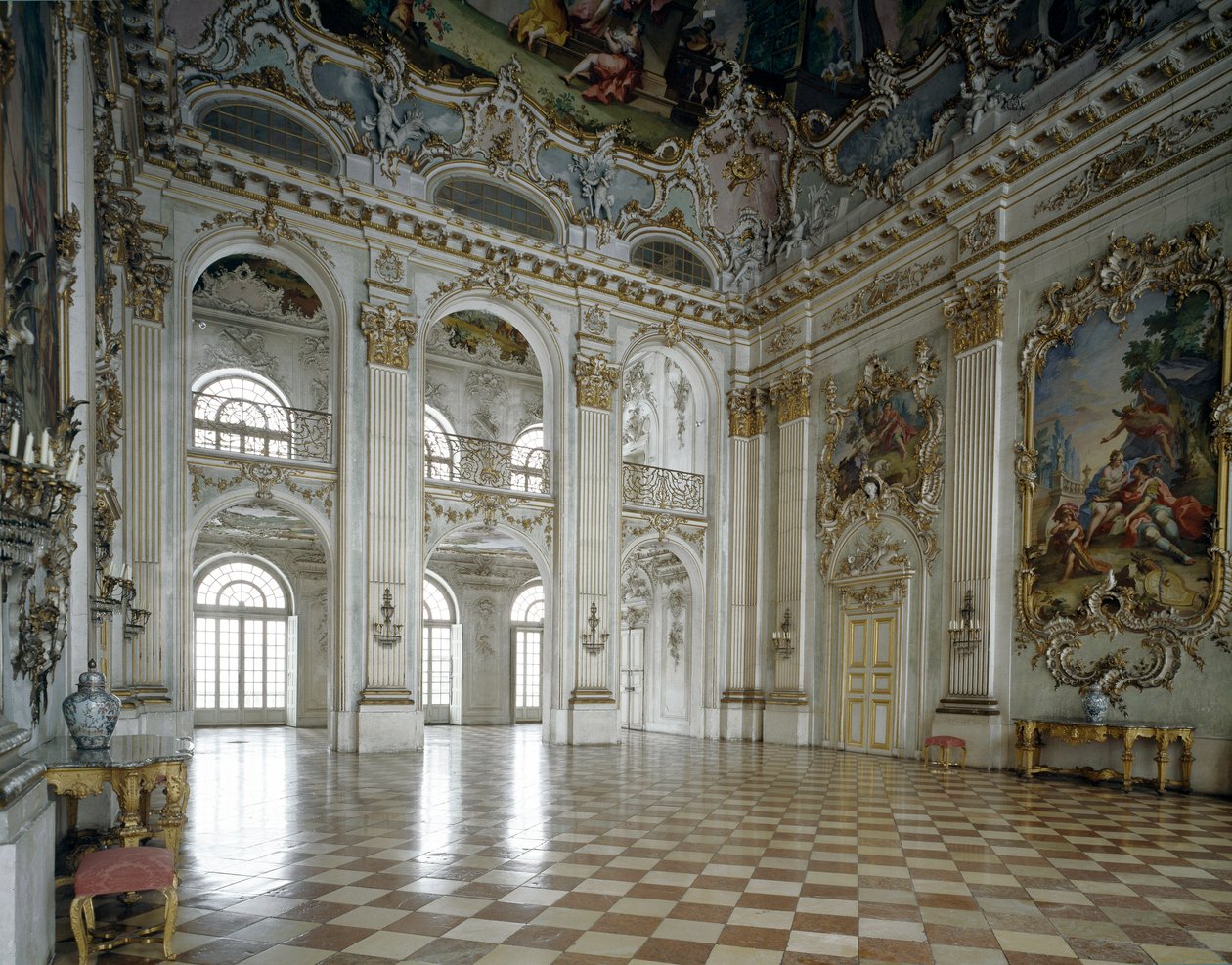 Barokkunst: udsigt over Grand Salon. 17. århundrede Palace Nymphenburg, München Tyskland af German School