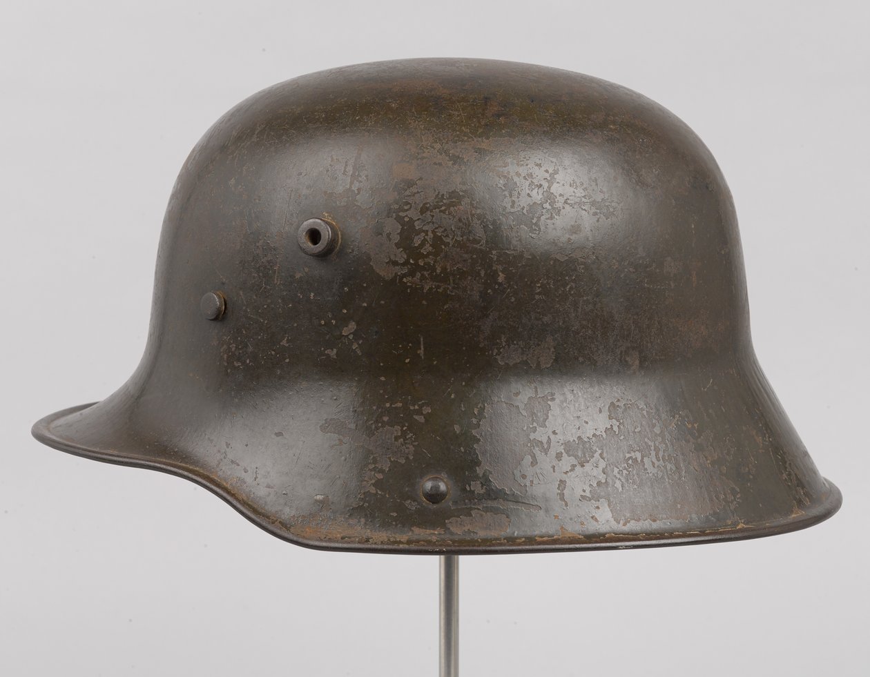 Tysk stålhjelm eller Stahlhelm, ca. 1916 (hjelm) af German School