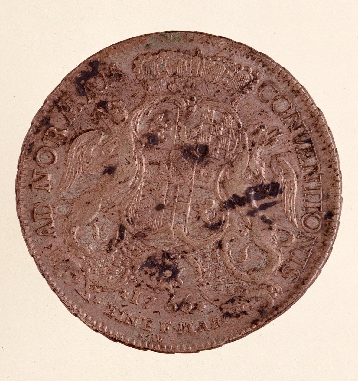 Sølvthaler (taler) af Charles Frederick, storhertug af Baden (1728-1811) (Charles I of Baden) 1766 Diam. 3,9 cm Napoli, museo archeologico af German School
