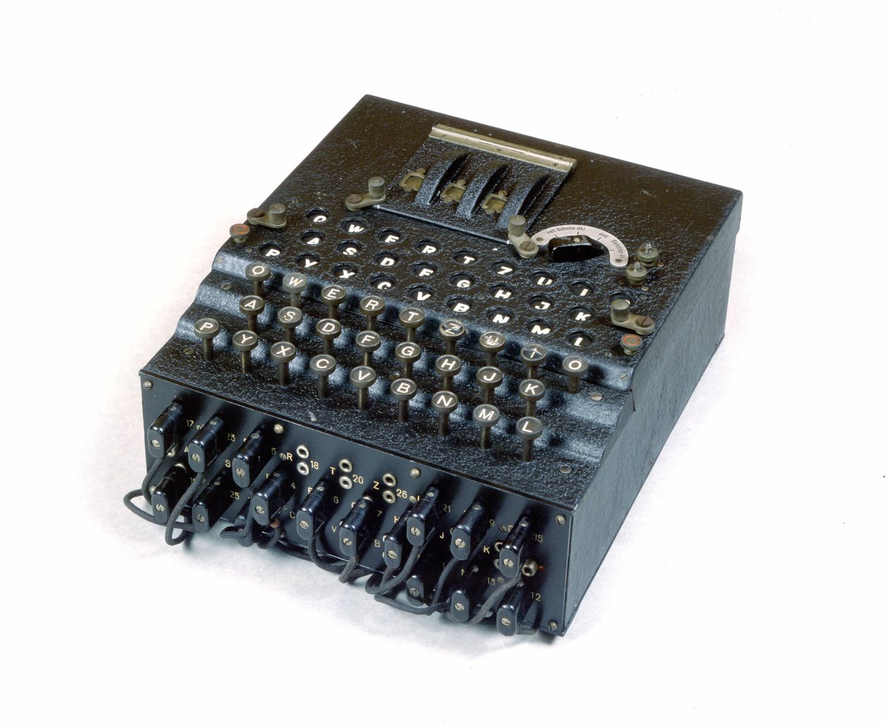 Krig 1939-1945. Afkodningsmaskine "" Enigma"" opfundet af Arthur Scherbius (1878-1929) tysk ingeniør. af German School