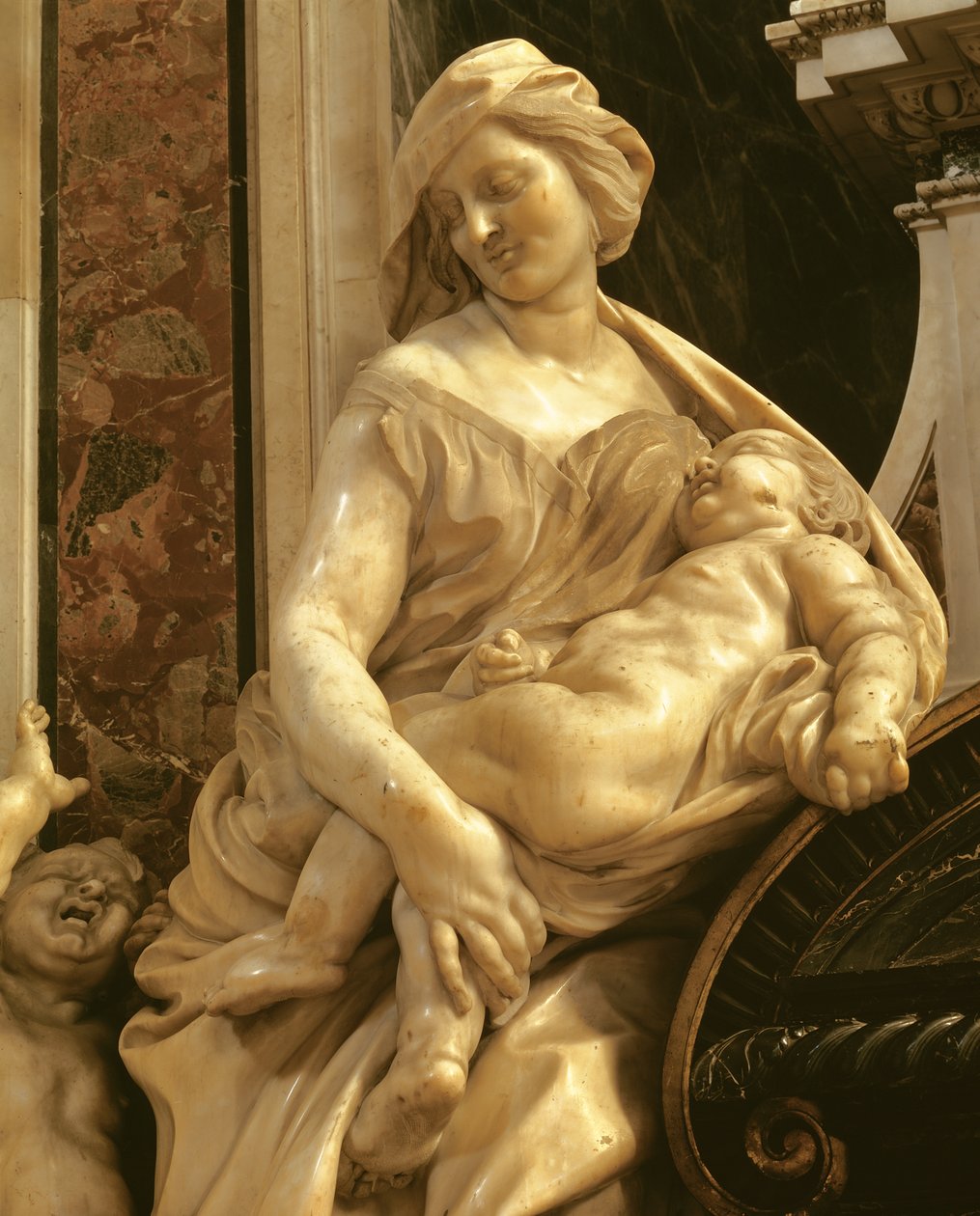 Detalje af Charity, fra graven af Urban VIII marmor af Gian Lorenzo Bernini