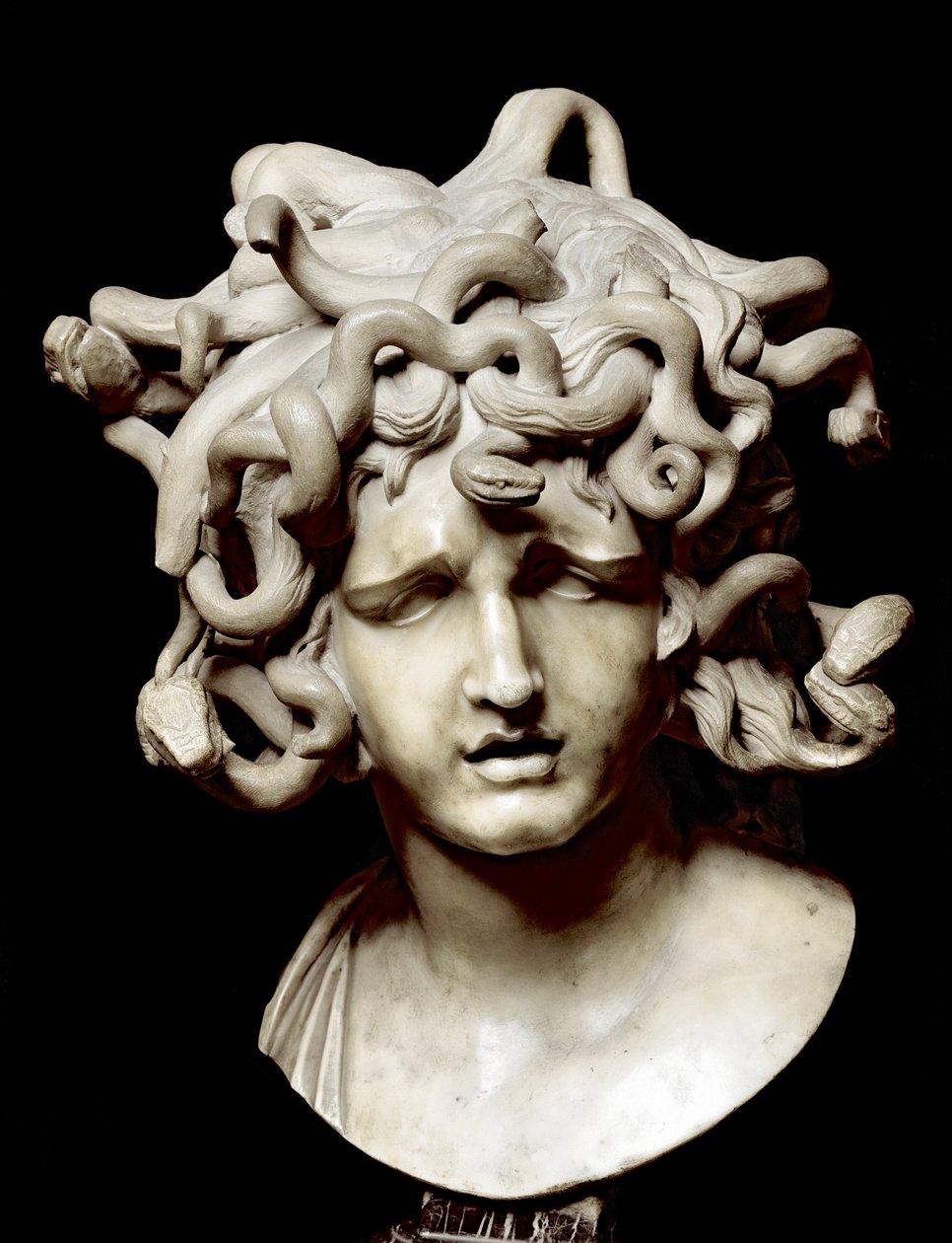 Head of Medusa Marble sculpture by Gian Lorenzo Bernini Dani af Gian Lorenzo Bernini