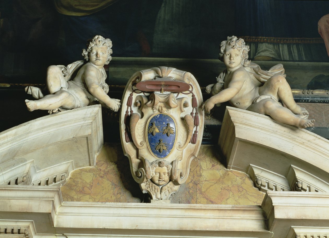 Indvendigt billede af Barberini-kapellet, detalje af dekorativt fronton af to keruber, der understøtter et våbenskjold marmor, lapis lazuli af Gian Lorenzo Bernini