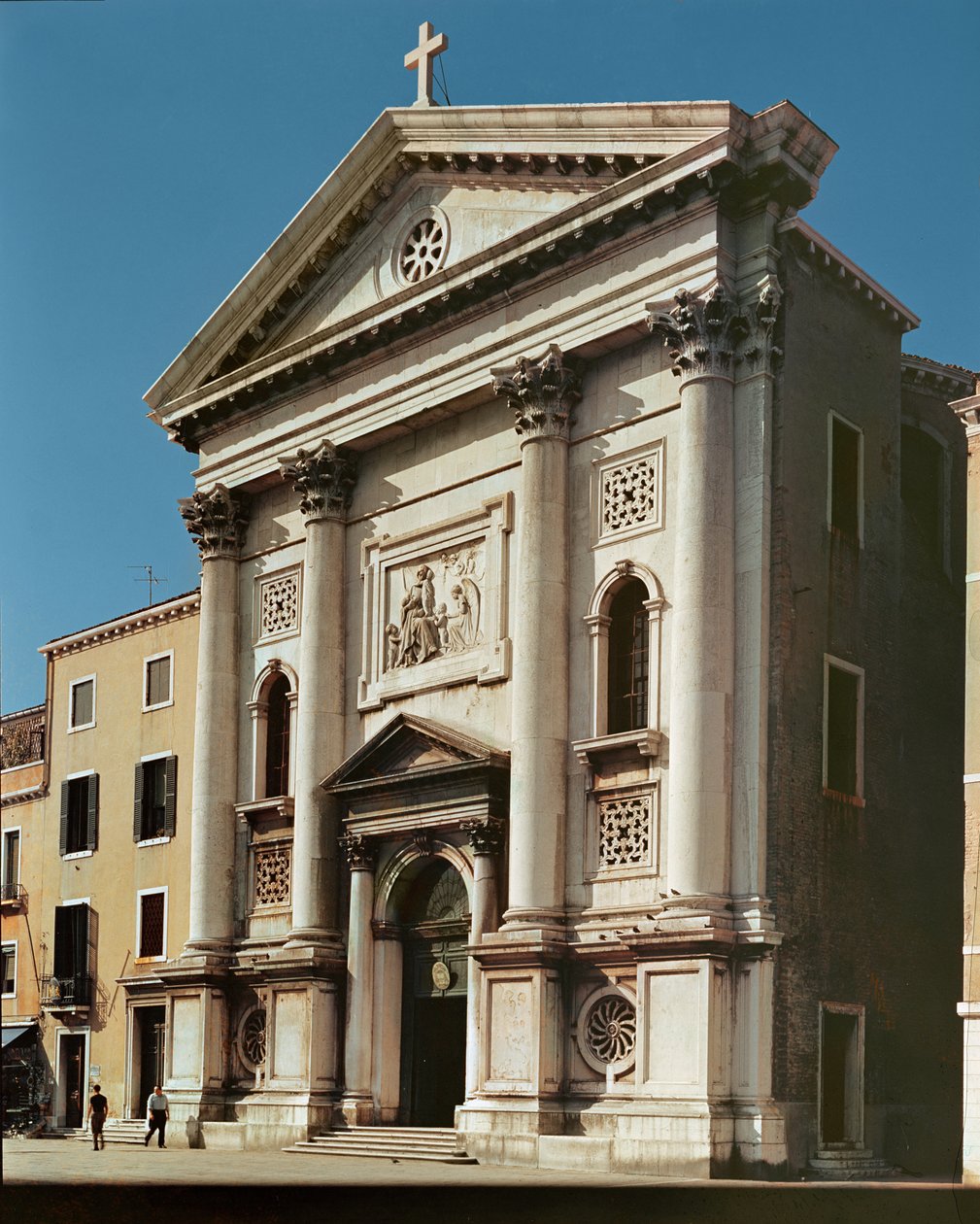 Facaden af kirken Santa Maria della Pieta, bygget i 1745 af Giorgio Massari