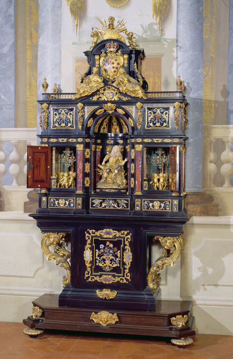 Kabinet af kurfyrsten Palatiner, ca. 1704 (ibenholt, forgyldt bronze, perlemor og pietre dure) af Giovanni Battista Foggini