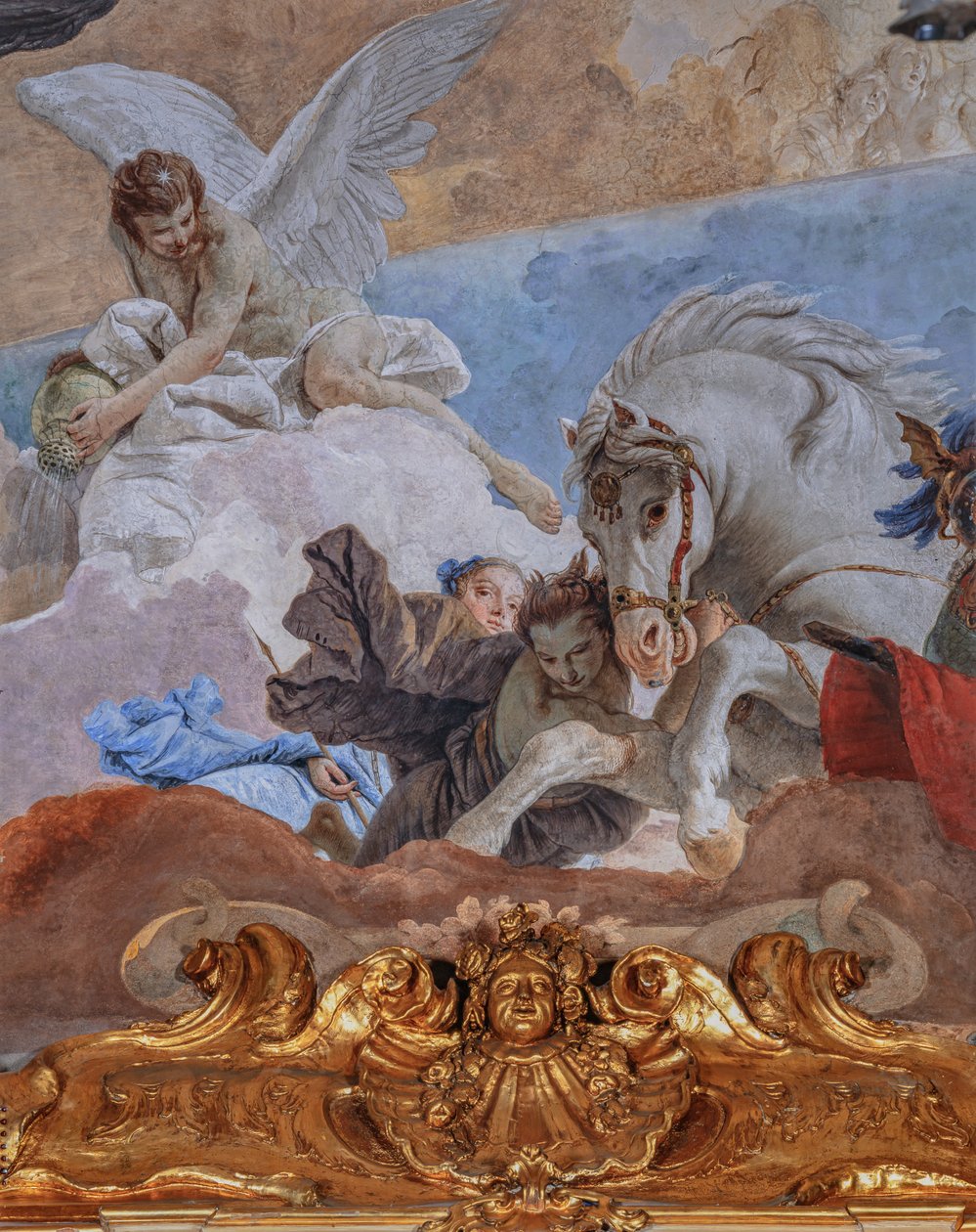 Clerici-paladset, gobelingalleriet eller Tiepolo-salen: "Solens Quadriga oplyser verden", detalje af fresken på hvælvingen (ca. 1740). af Giovanni Battista Tiepolo