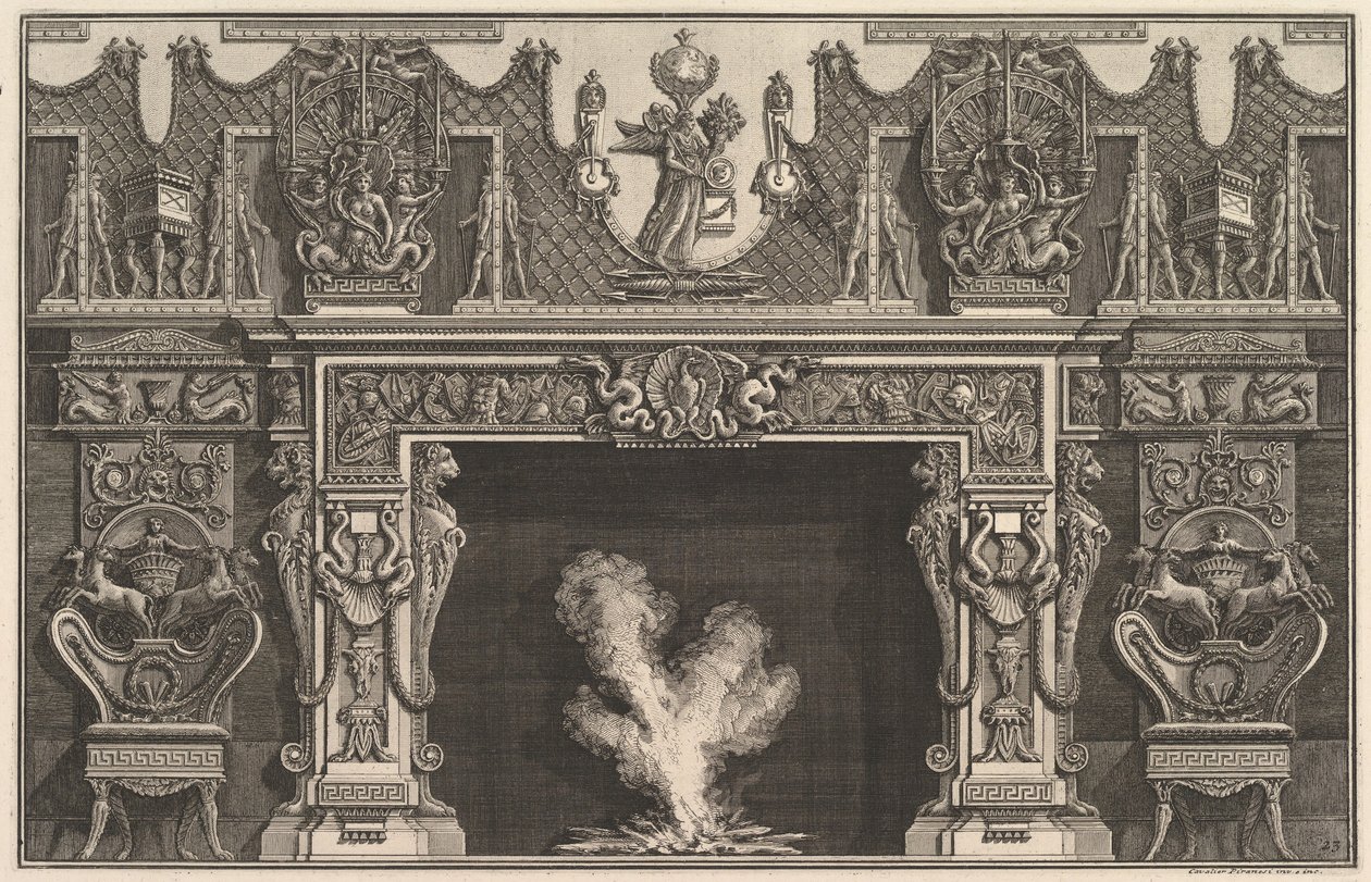 Fugl i skal i midten af overliggeren, med en frise af trofæer, overvundet af en..., 1769. af Giovanni Battista Piranesi