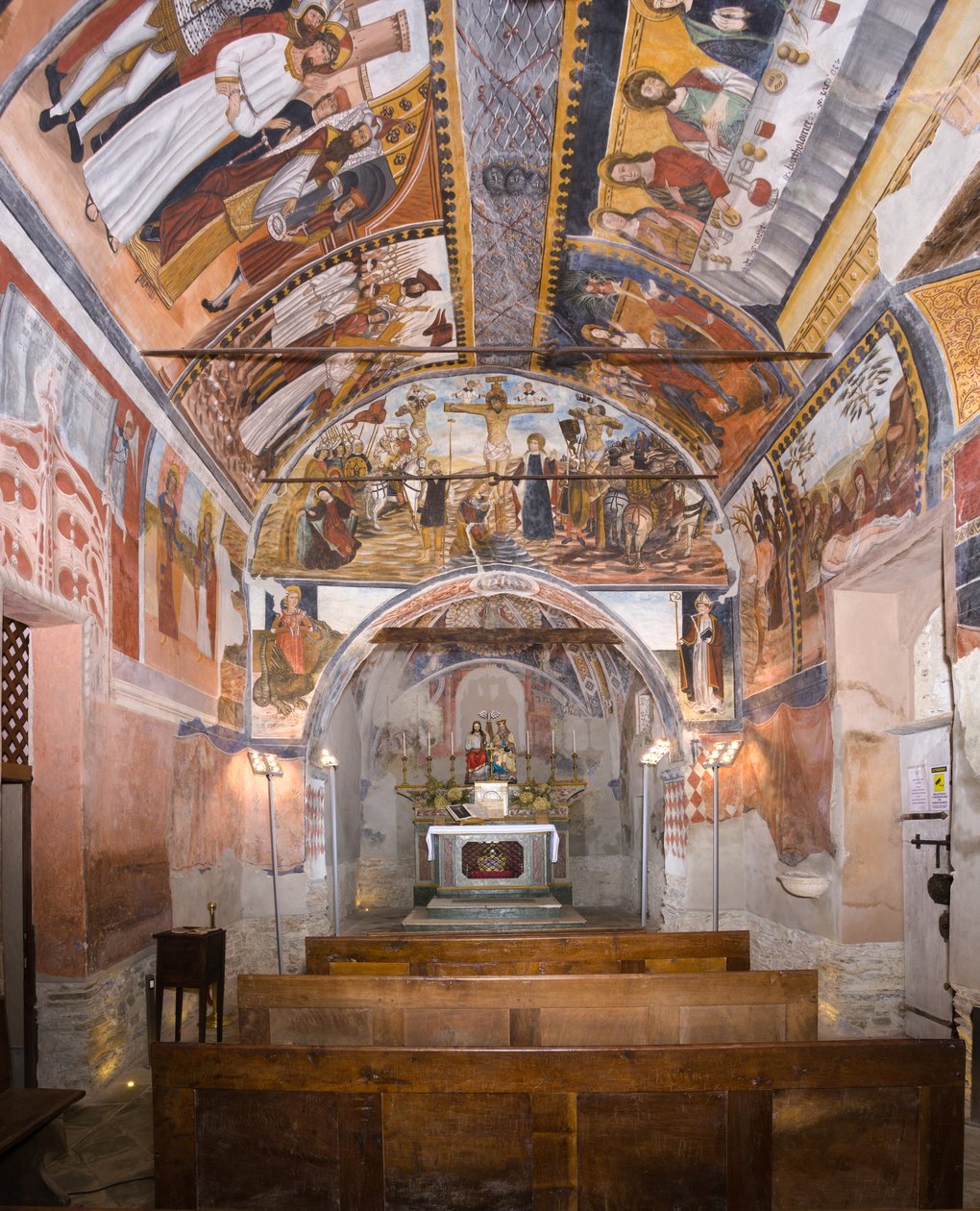 Apsis i det oprindelige Alamandi- eller Allemandi-kapel af Giovanni di Cherasco Botoneri