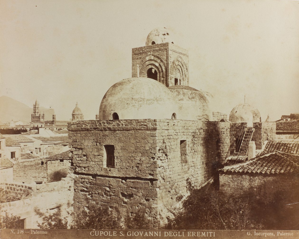 San Giovanni degli Eremiti-kirken i Palermo, detalje af kuplerne af Giuseppe Incorpora