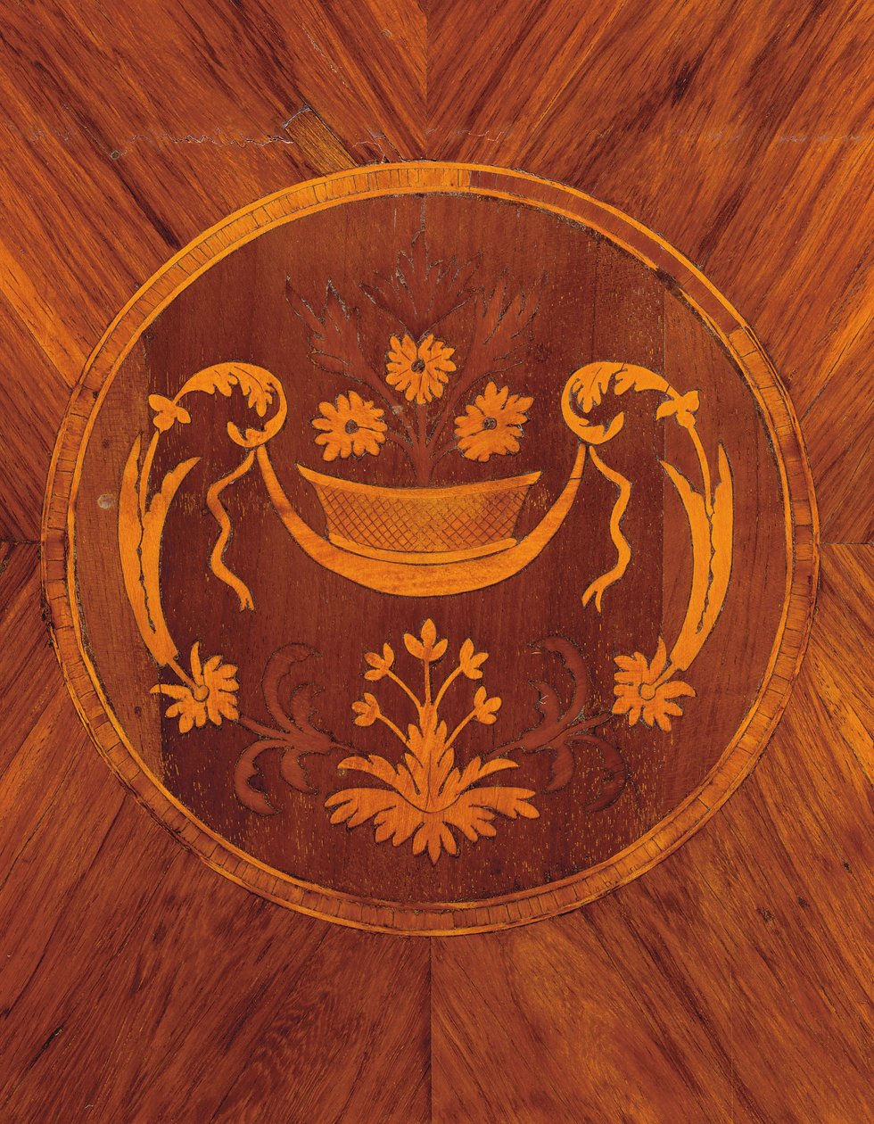 Detalje fra siden af en norditaliensk tulipan-, palisander-, frugttræ- og intarsiakommode, ca. 1800 af Giuseppe Maggiolini