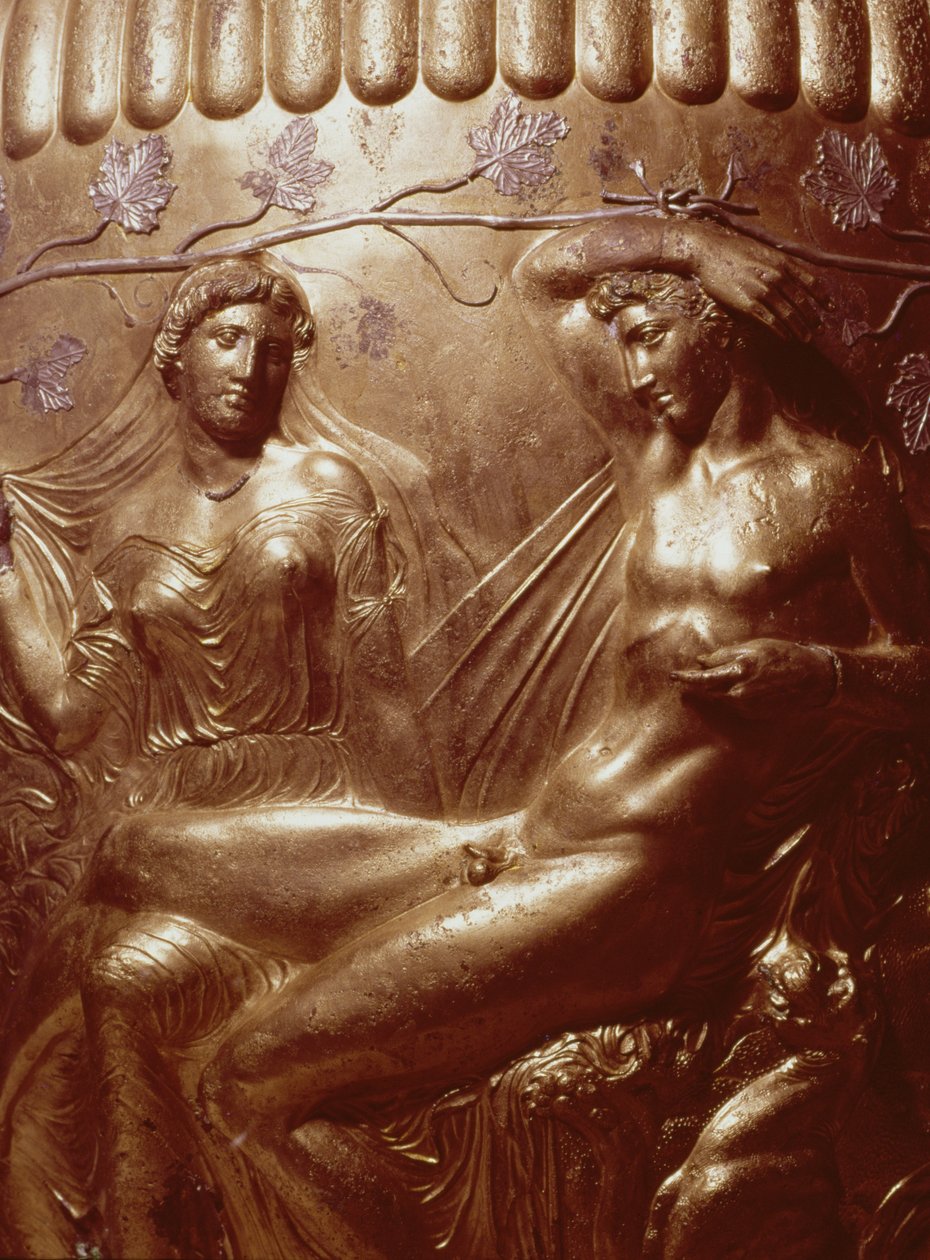 Detalje af Derveni Krater forestillende Dionysos og Ariadne forgyldt bronze af Greek