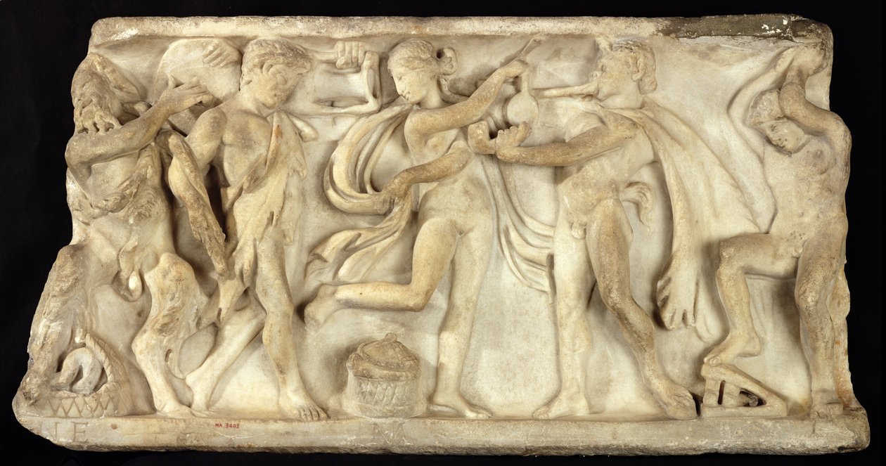 Fragment af en sarkofag, der forestiller satyrer og en maenade af Greek