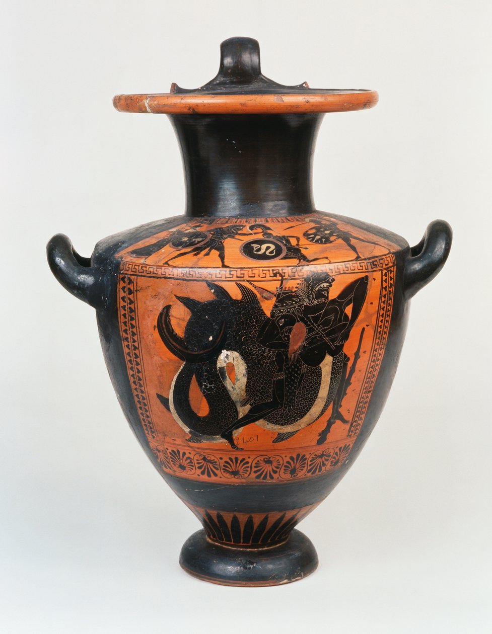 En attisk sort-figur hydria, der forestiller Athena og Herakles i kamp, og nedenfor, Herakles, der kæmper med Nereos, ca. 520 f.Kr. af Greek