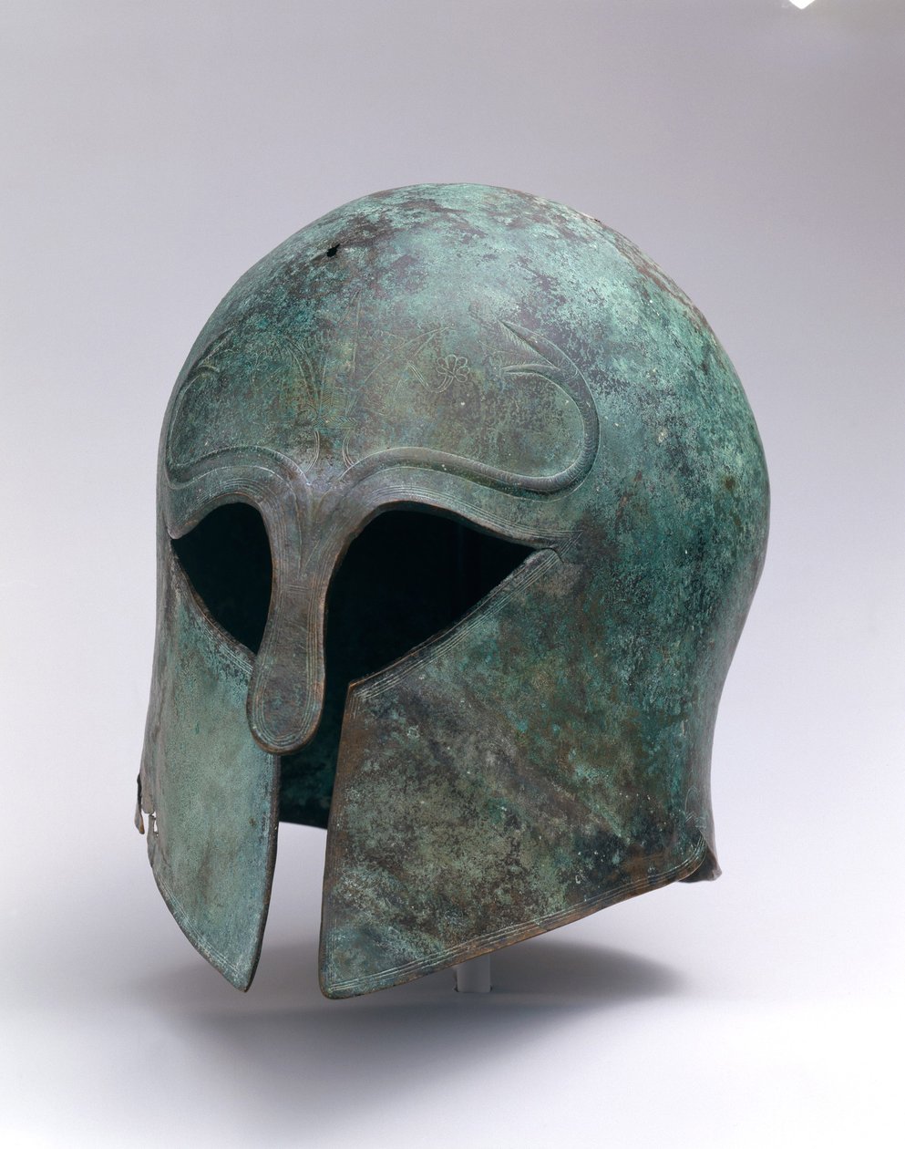 Arkaisk bronzehjelm af korintisk type, ca. 600-575 f.Kr. (bronze) af Greek
