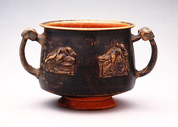 Kantharos med relief, fundet ved Pergamon, ca. 100 f.Kr. (keramik) af Greek