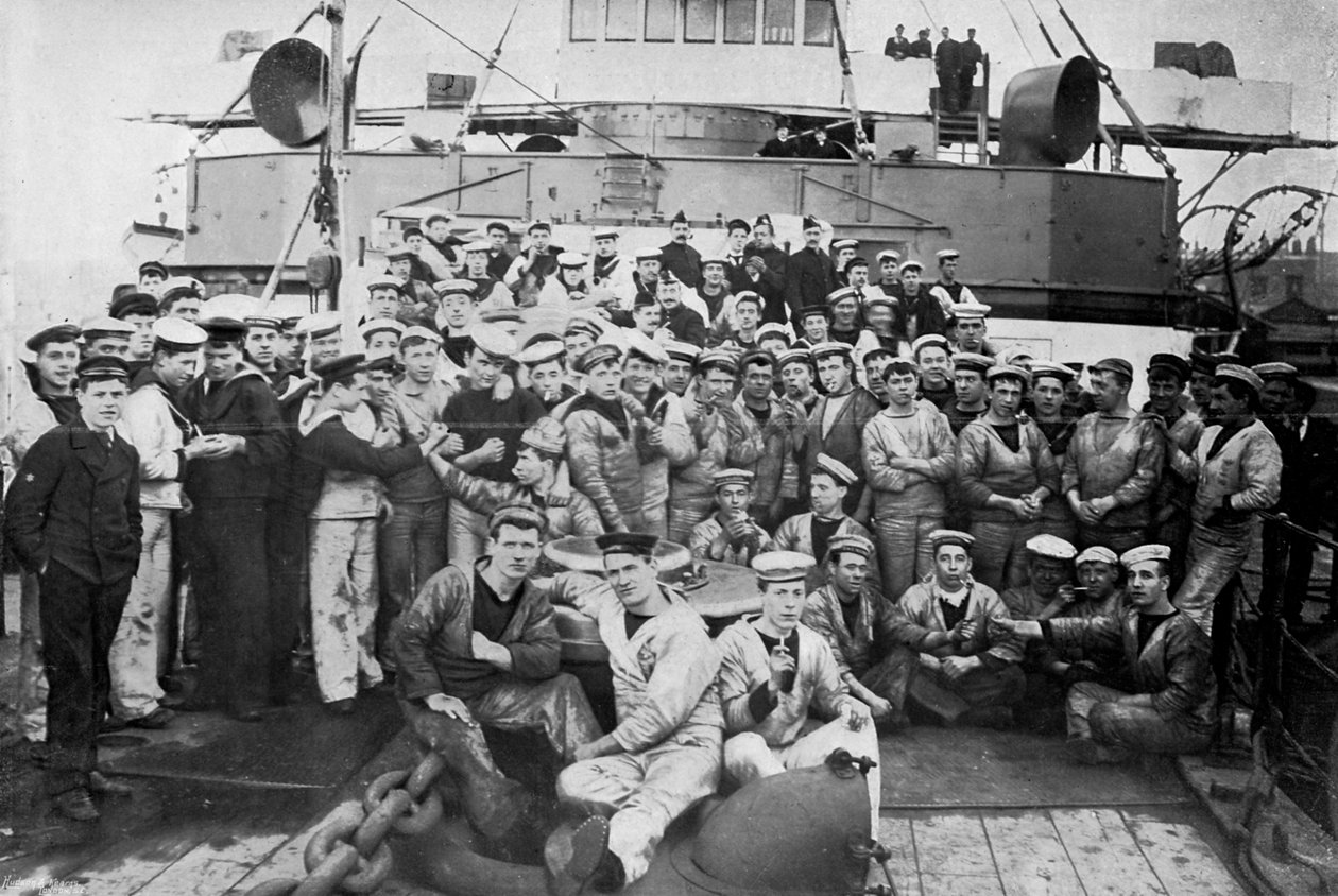Maskinrumsvurderinger om bord på HMS Majestic, 1896. af Gregory and Co