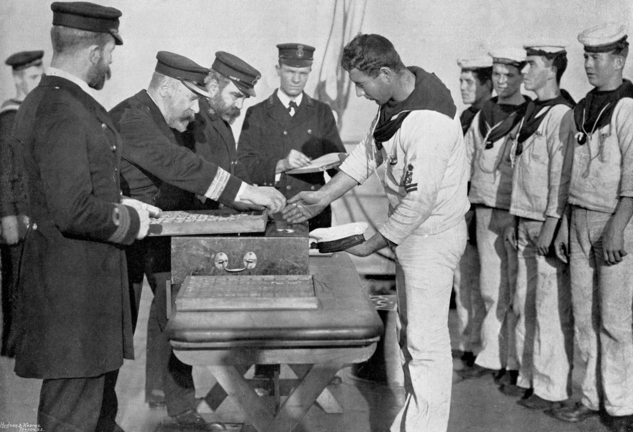 Betalingsdag ombord på HMS Royal Sovereign, 1895 af Gregory and Co