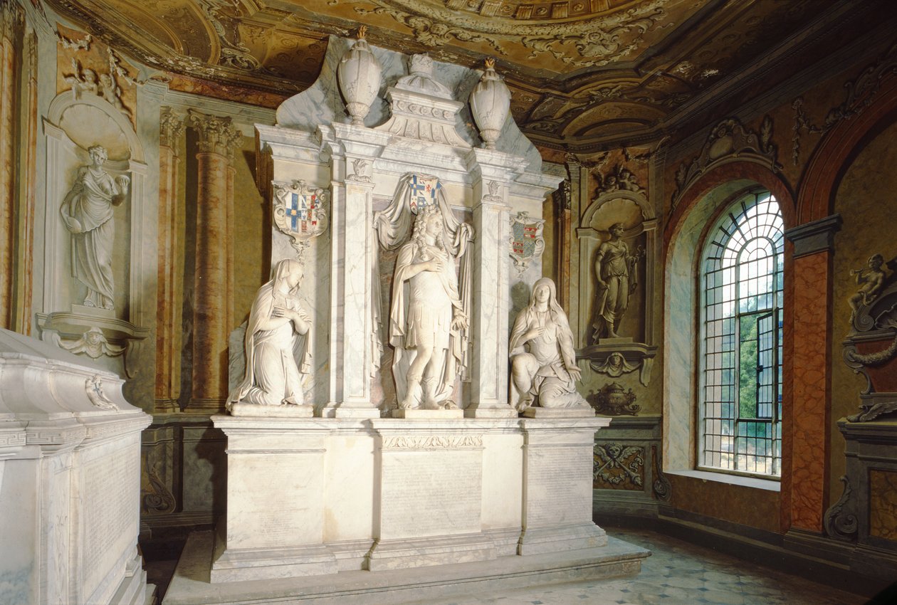 Monument i Chandos-mausoleet (marmor) af Grinling Gibbons