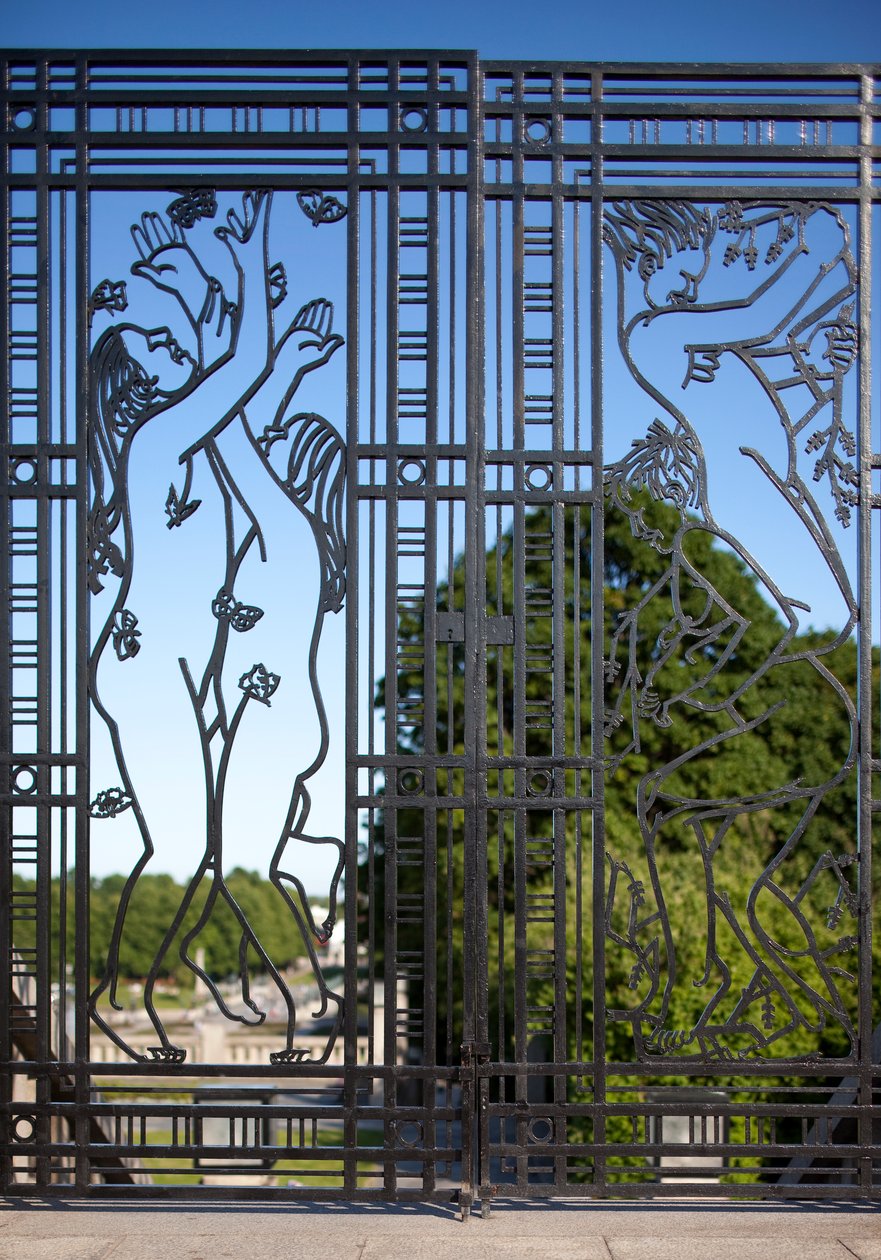 Indgangsport til skulpturparken, børn (jern) (se også 346461 og 346462) af Gustav Vigeland