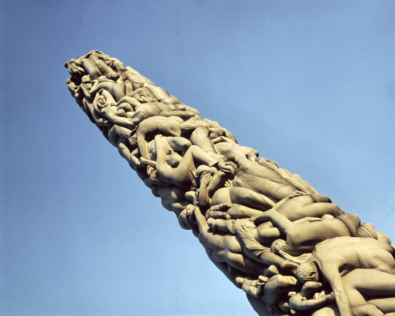 Udsigt over Monolitten, bygget 1929-43 af Gustav Vigeland