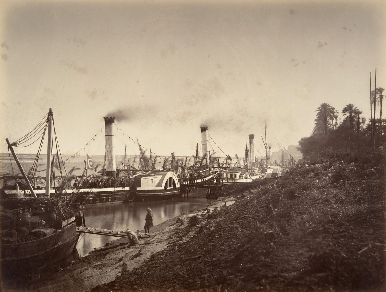 Fest for S. A. Ismaïl Pasha om bord på bådene fra LL. Til A. les princes, januar 1867, 1867. af Gustave Le Gray