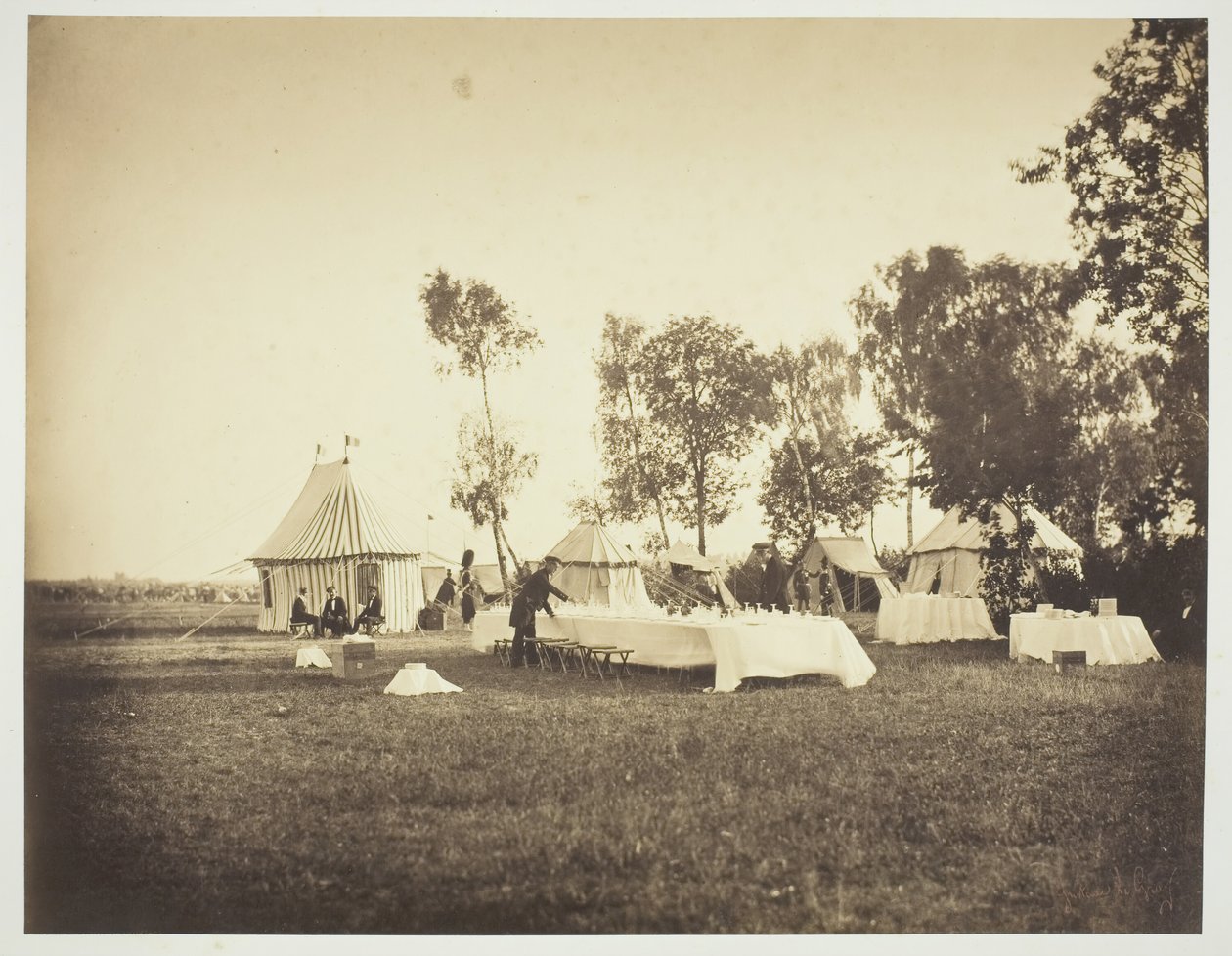 Klargøring af kejserens bord, Camp de Châlons, 1857. af Gustave Le Gray