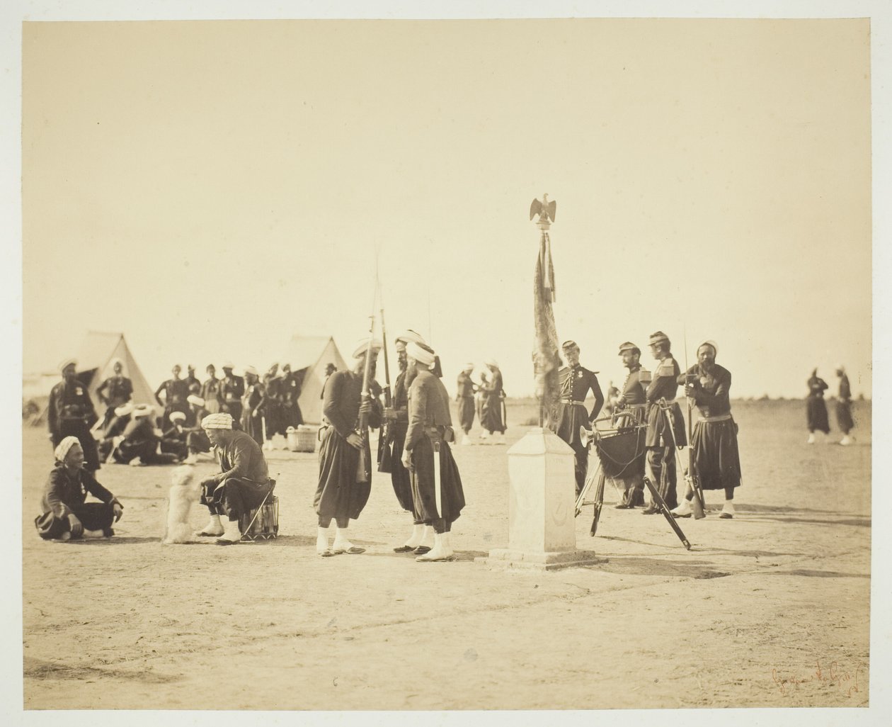 Zouave-regimentets hævede flag, Camp de Châlons af Gustave Le Gray