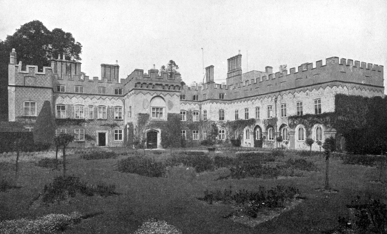 Hampden House, Buckinghamshire, 1924-1926 af HN King