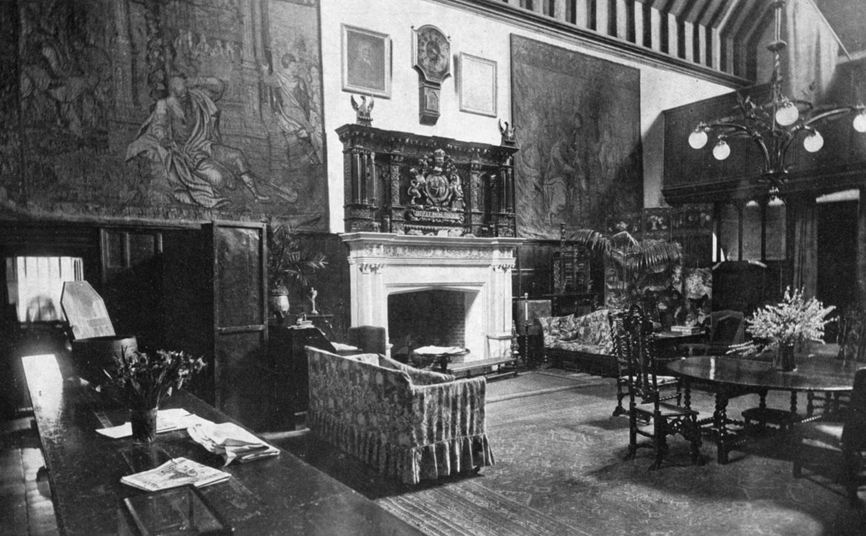 The Great Hall, Bisham Abbey, Berkshire, 1924-1926 af HN King