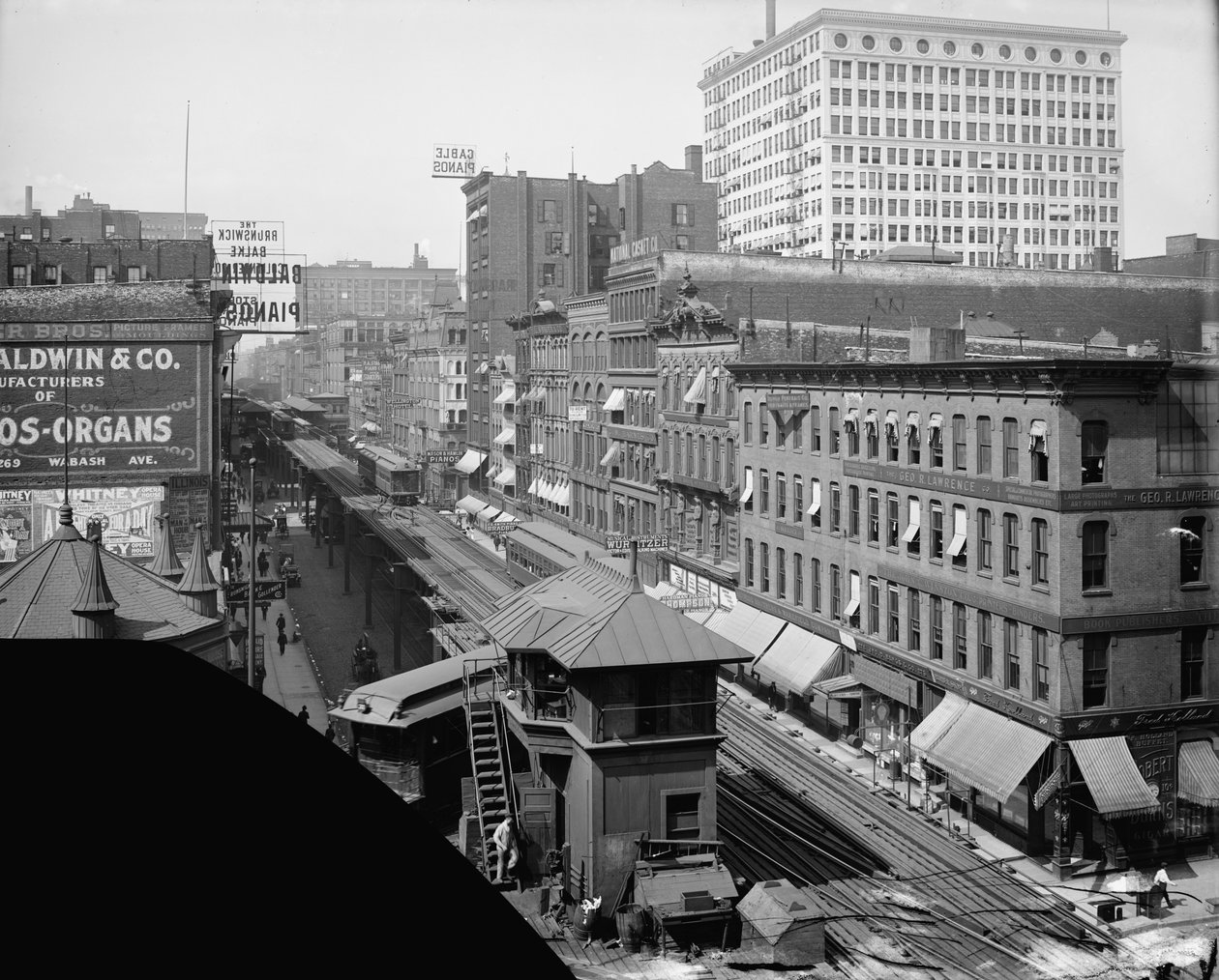Elevated railroad, Wabash Avenue, Chicago, Illinois, ca. 1900-10 (s/h foto) af Hans Behm