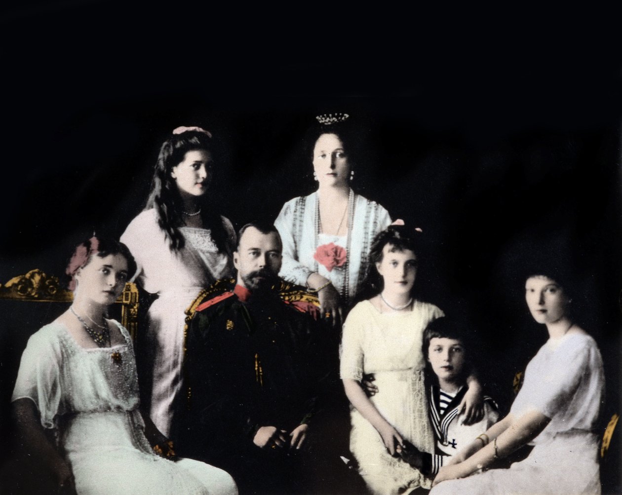 Portræt af den russiske kejserlige familie. Fotografering omkring 1910-1915. af Harris & Ewing
