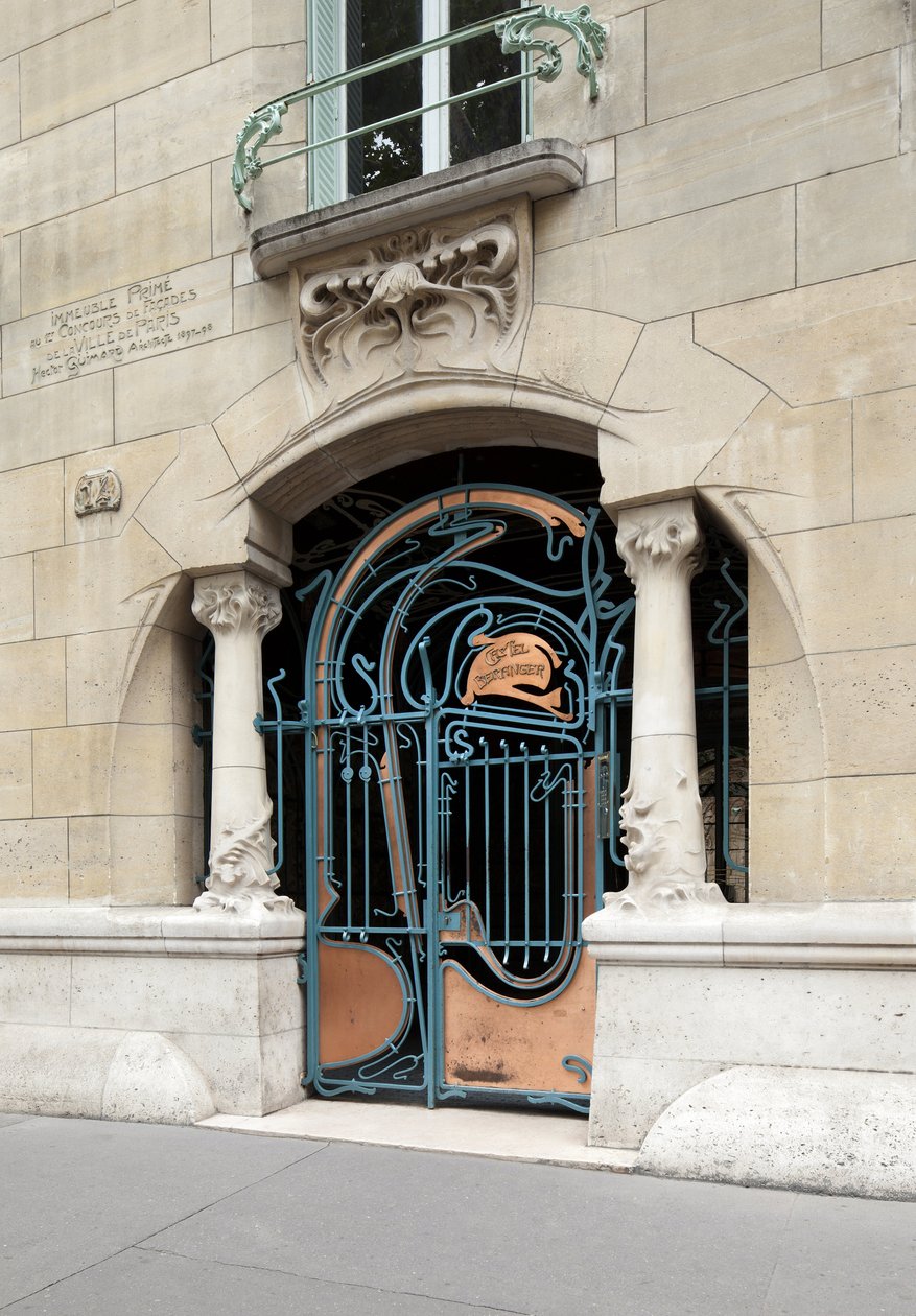 Indgangsdør til Castel Beranger, i jugendstil, bygget mellem 1895 og 1898 i det 16. arrondissement i Paris (foto) af Hector Guimard