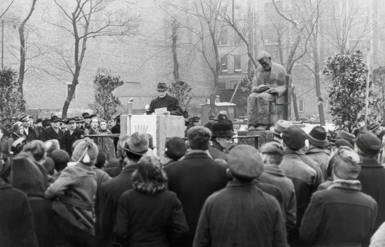 Zille Memorial Berlin, Bergstrasse, foto af Heinrich Zille