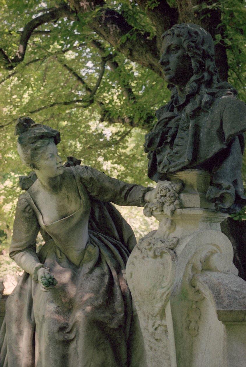 Monument dedikeret til Jean Antoine Watteau, 1896 (1684-1721) (se også 252661) af Henri Desire Gauquie