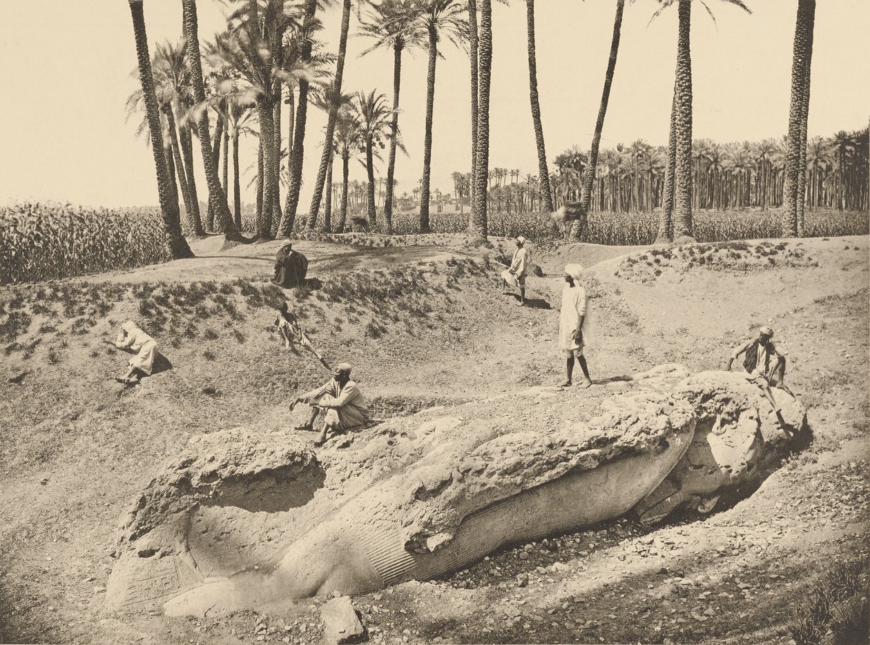 Statue af liggende Sesostris (Saqqara) af Henri Béchard