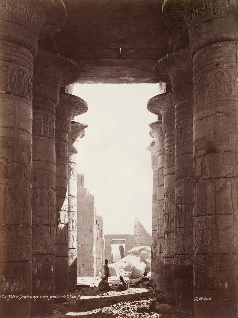 Theben, Ramesseums tempel, interiøret i Hypostyle Hall, 1870