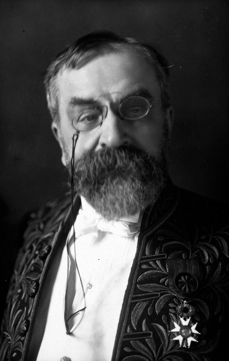 Portræt af Camille Jullian, medlem af Academie Française. af Henri Manuel