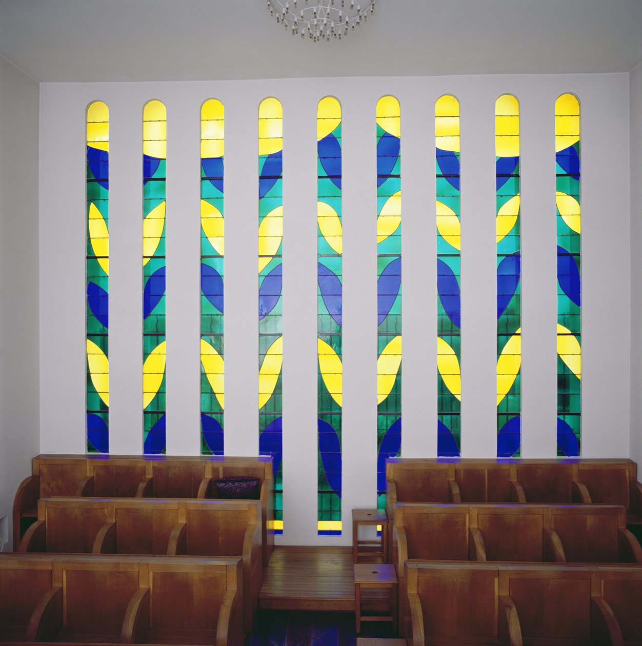 Glasmosaik i Rosenkransens kapel, Vence af Henri Matisse
