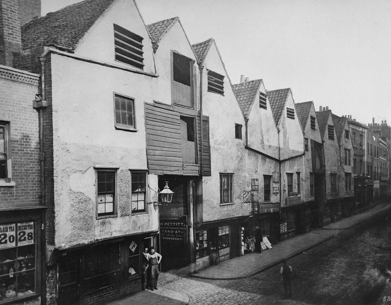 Bermondsey Street, ca. 1881 af Henry Dixon