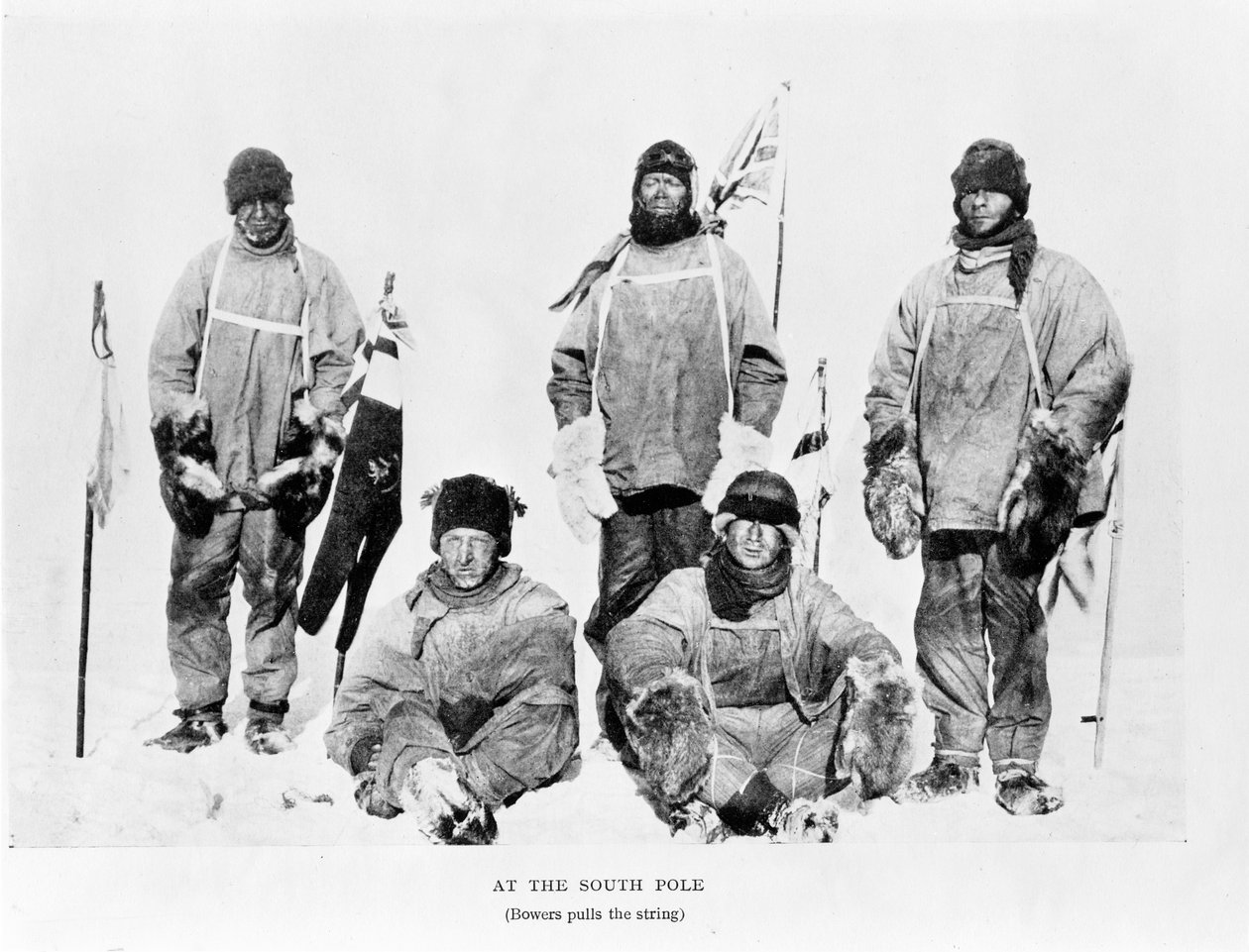 Scott, Wilson, Oates, Bowers og Evans på Sydpolen, 1912 (sort foto) af Herbert Ponting