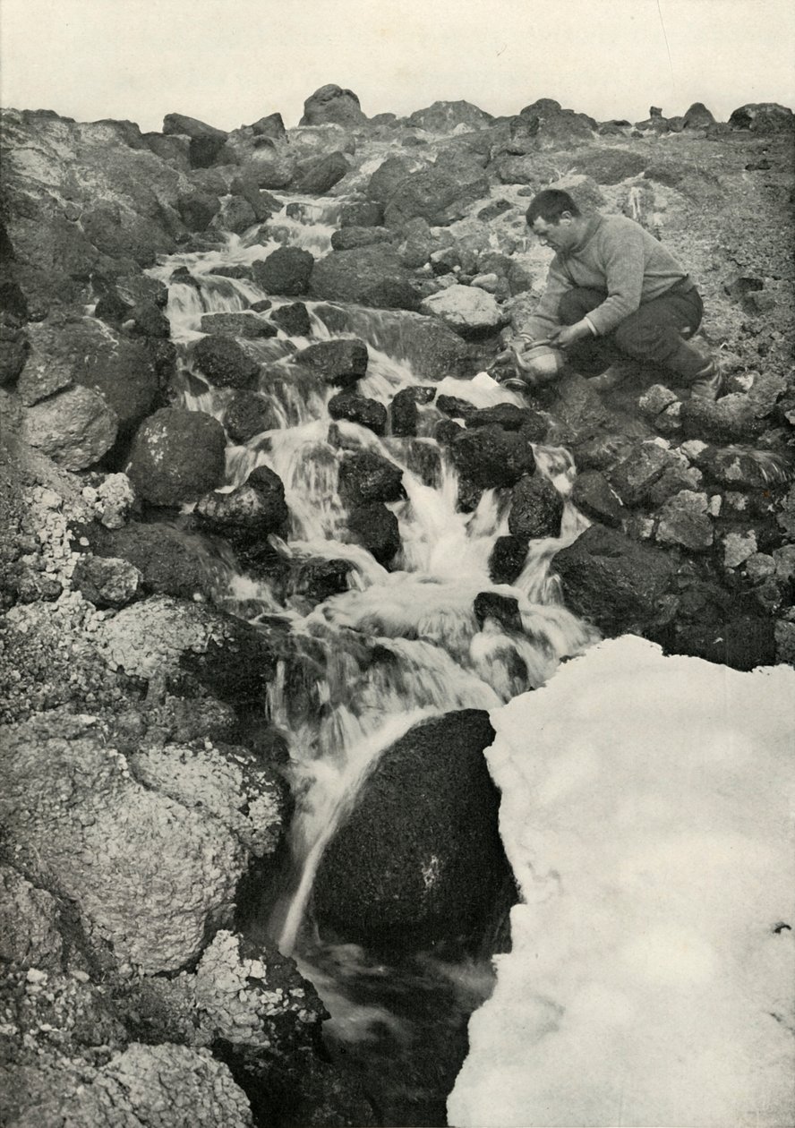 Noget af et fænomen - A Fresh-Water Cascade, c19101913, 1913 af Herbert Ponting