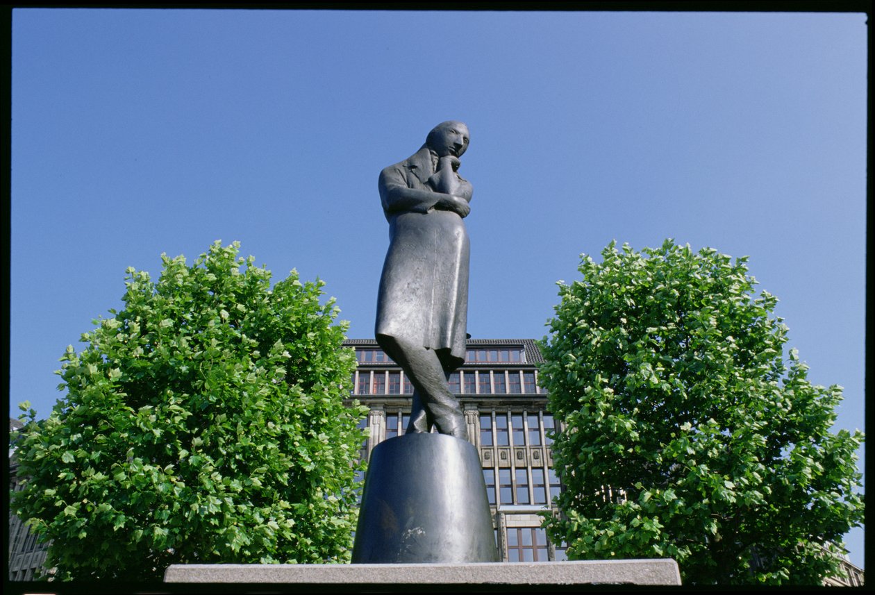 Monument til Heinrich Heine (1797-1856) 1926-33 (bronze) af Hugo Lederer