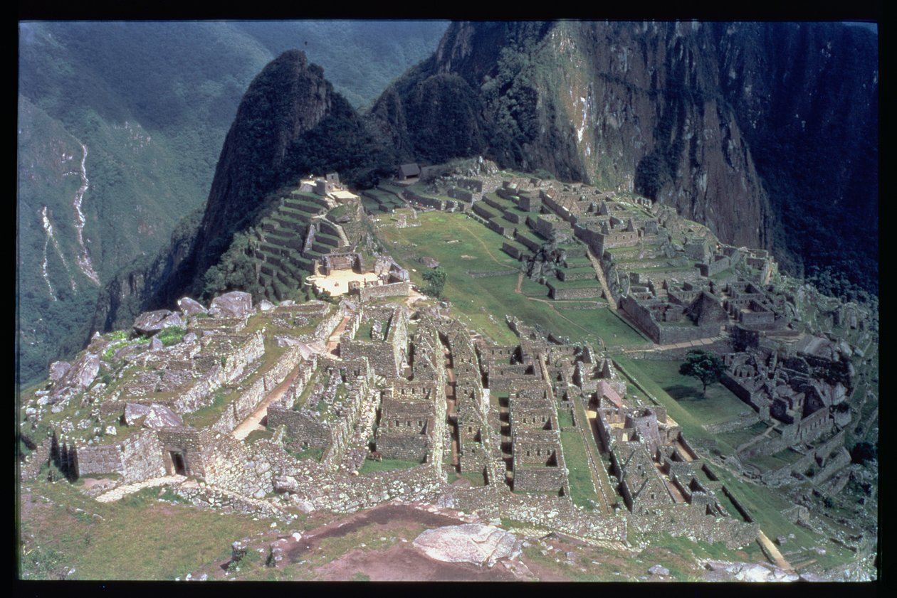 Oversigt over citadellet i Machu Picchu af Incan
