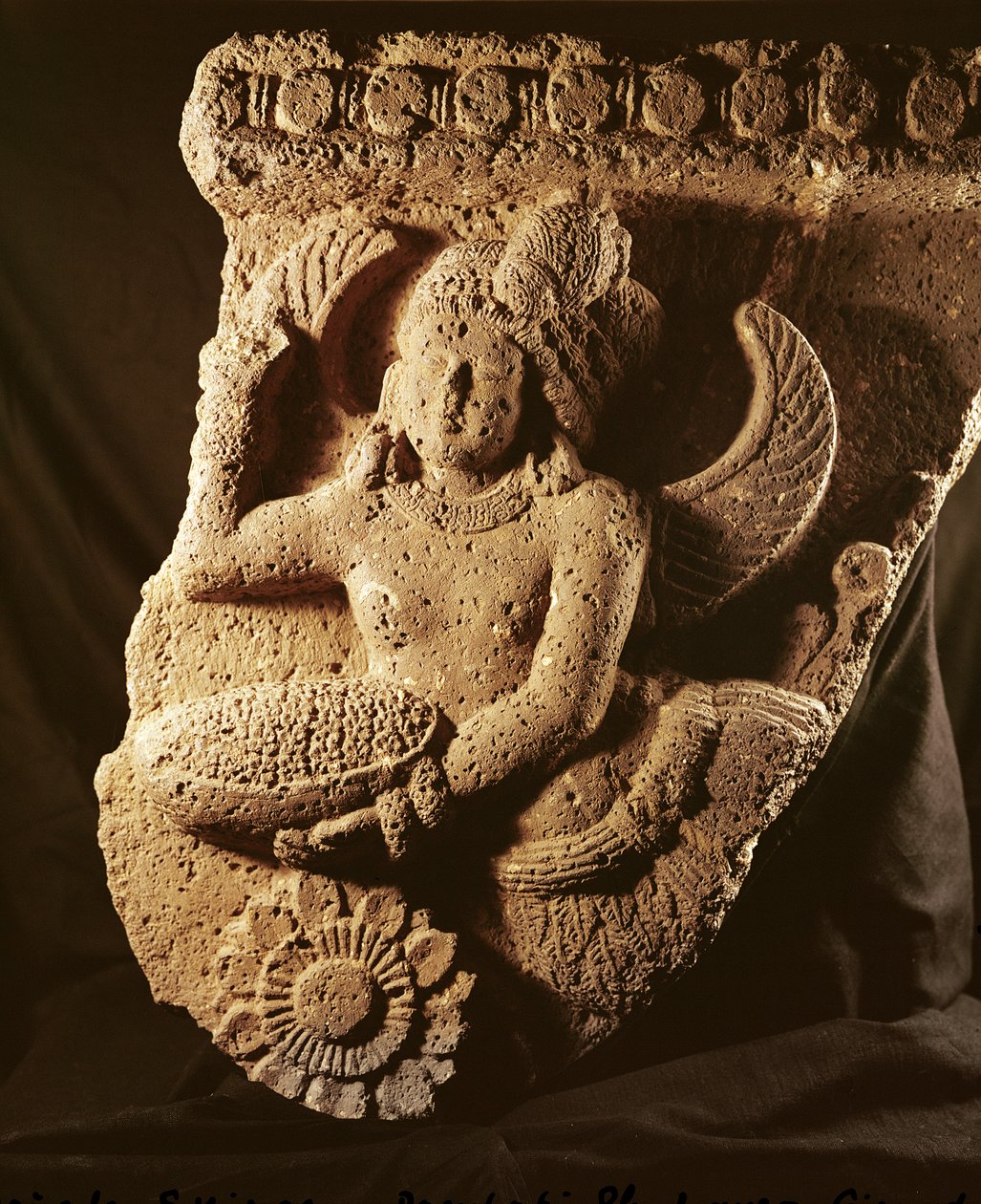 Relief afbildet Dampati, Mauryan af Indian School